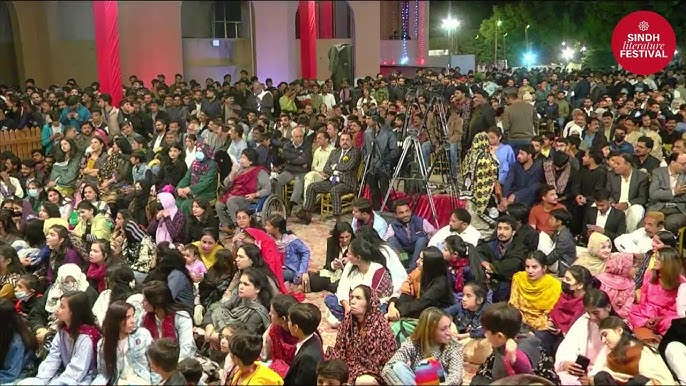 ڪراچي ۾ ثقافتي ميلي عوام جو ڌيان ڇڪائي ورتو