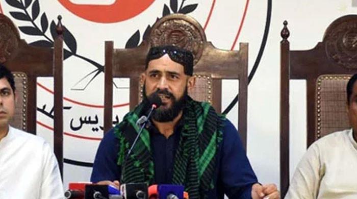 28 هين ترميم جو حامي ناهيان، ملڪ مان انسانيت ختم ٿي رھي آھي:جونيئر ذوالفقار